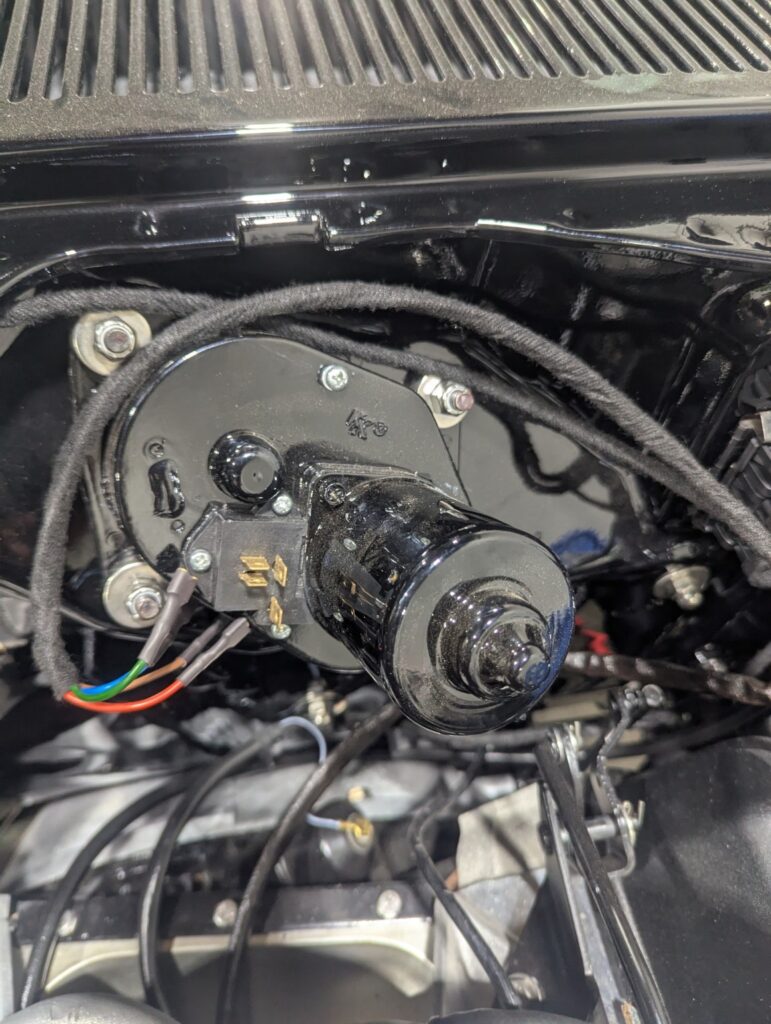 Dodge Charger wiper motor wiring detail